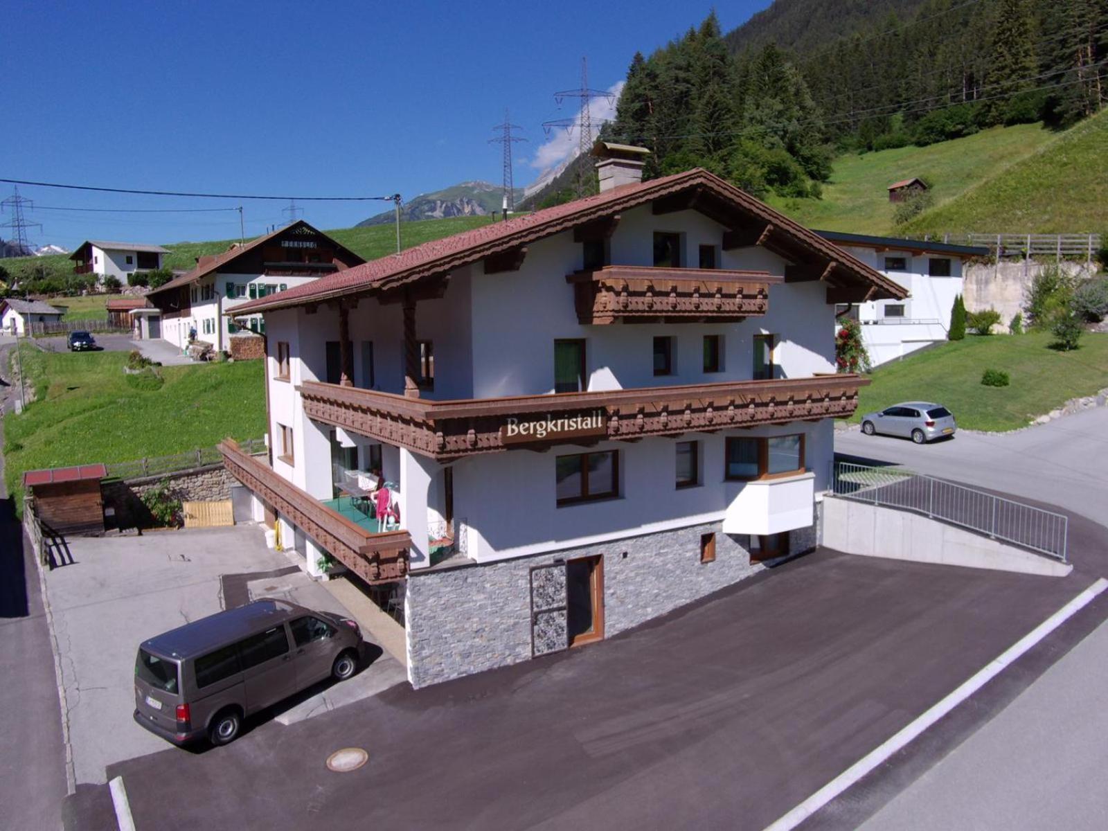 פרטנאו Ferienhaus Bergkristall מראה חיצוני תמונה